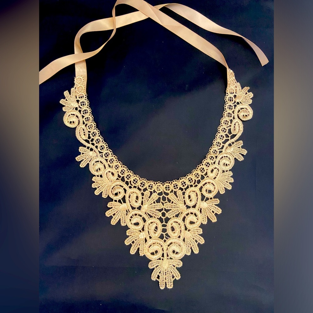 La Perla Macrame Lace necklace